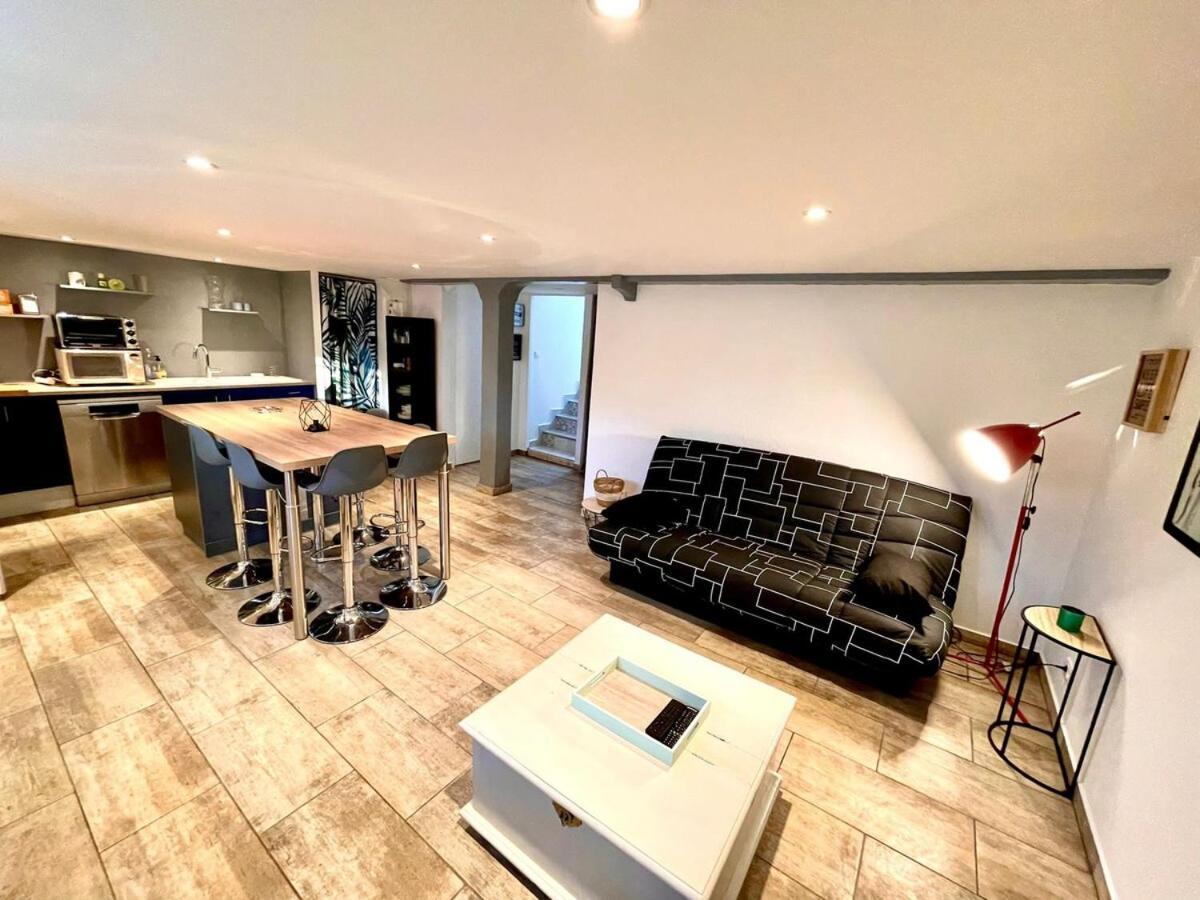 Le Camille Charming With Garden 5 Min Chu Apartman Poitiers Kültér fotó
